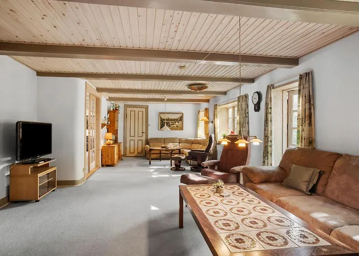 דירה 2 Bedroom Awesome In Vejstrup